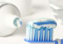 Μια οδοντόκρεμα δίπλα στο καλάθι των απλύτων είναι απαραίτητη – Δείτε Γιατί