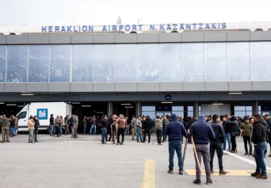 Μπλόκα αγροτών στην Κρήτη: Άνοιξαν ξανά τα αεροδρόμια σε Ηράκλειο και Χανιά – Τι ισχύει για τις πτήσεις