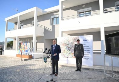 Παρουσία ΥΕΘΑ Νίκου Δένδια στα εγκαίνια και την παράδοση των νέων Στρατιωτικών Οικημάτων στο Στρατόπεδο «Στρατηγού Γεωργίου Καραϊσκάκη», στο Χαϊδάρι Παρουσία ΥΕΘΑ Νίκου Δένδια στα εγκαίνια και την παράδοση των νέων Στρατιωτικών Οικημάτων στο Στρατόπεδο «Στρατηγού Γεωργίου Καραϊσκάκη», στο Χαϊδάρι