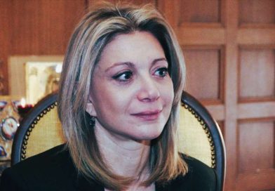 Καραχάλιος κατά Καρυστιανού: Απίστευτες αποκαλύψεις για «γερόντισσα από τη Συρία» και «αστρολόγο από το Χάρβαρντ»